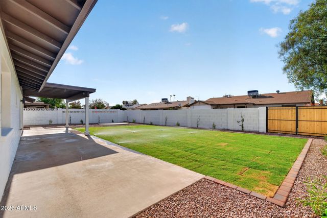 2046 E HARVARD Drive, Tempe, AZ 85283