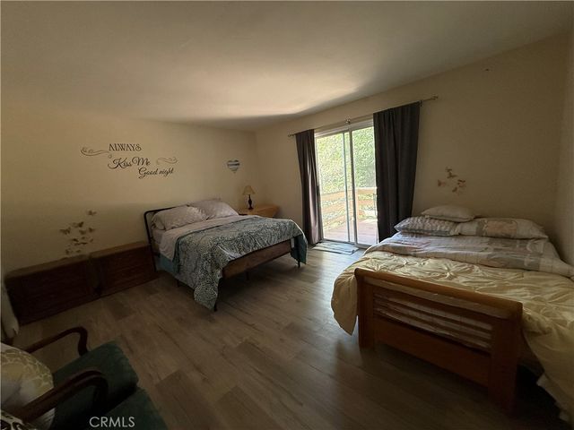 24466 Horst Drive, Crestline, CA 92325