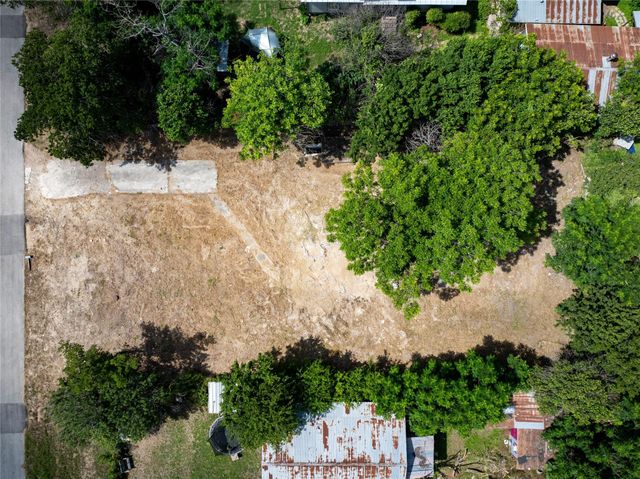 313 N Front ST, Kyle, TX 78640