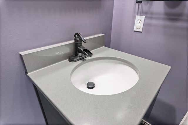 3901 EAGLE VIEW CT, Columbia, MO 65203