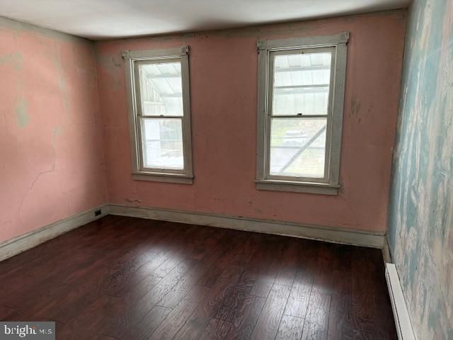 1115 OAK ST, Kulpmont, PA 17834