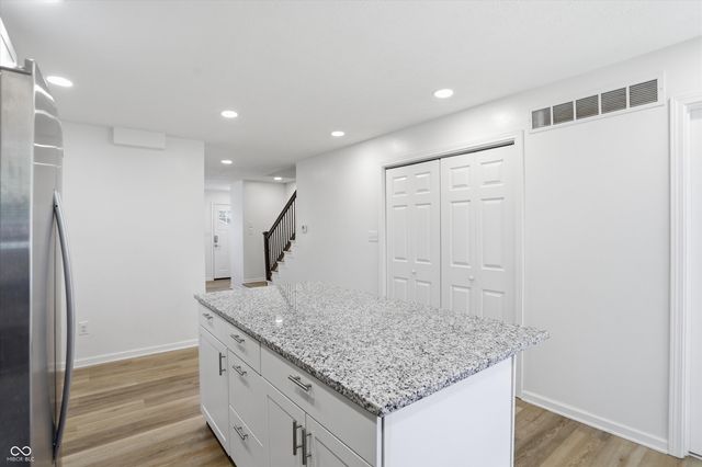 1280 Stonegate Road, Greenwood, IN 46142