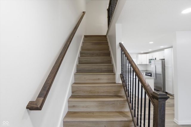 1280 Stonegate Road, Greenwood, IN 46142