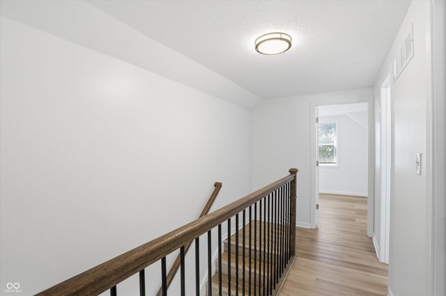 1280 Stonegate Road, Greenwood, IN 46142