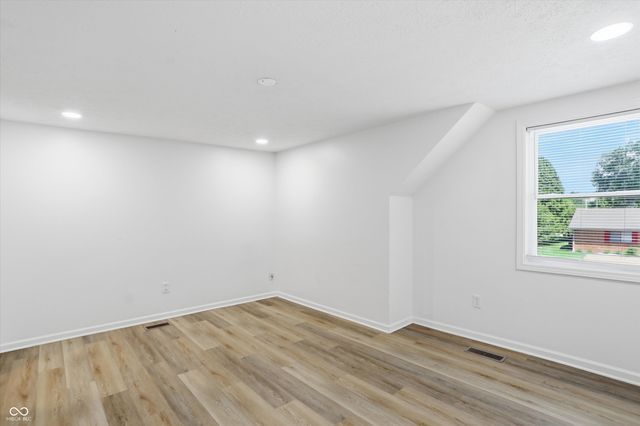 1280 Stonegate Road, Greenwood, IN 46142