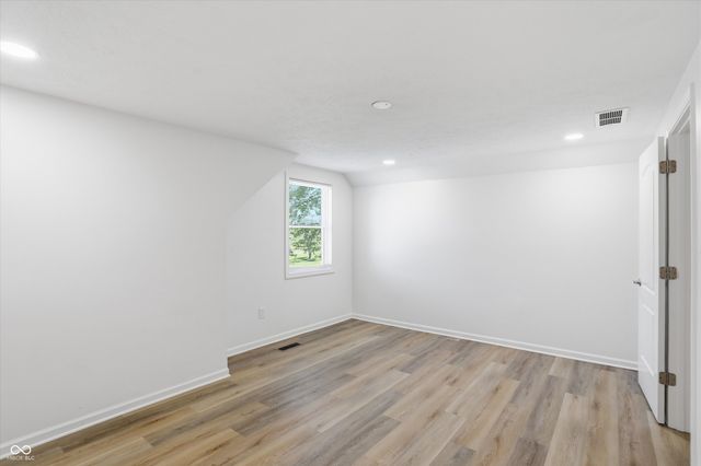1280 Stonegate Road, Greenwood, IN 46142