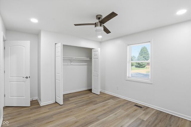 1280 Stonegate Road, Greenwood, IN 46142