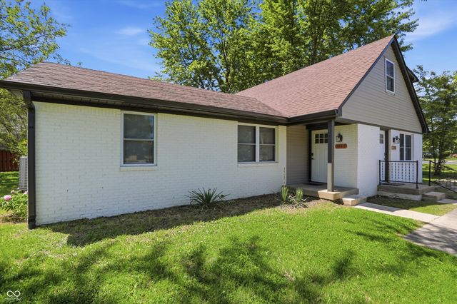 1280 Stonegate Road, Greenwood, IN 46142