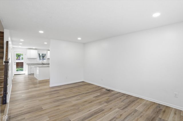 1280 Stonegate Road, Greenwood, IN 46142
