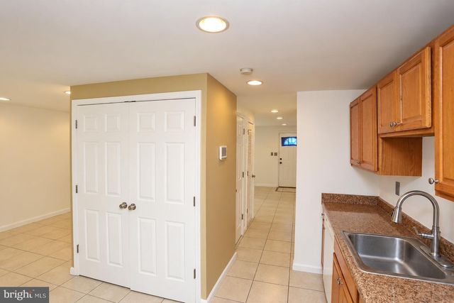 7822 ALLENDALE DR, Landover, MD 20785