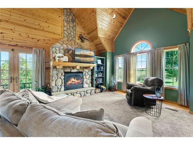 2419 230th Avenue, Saint Croix Falls, WI 54024