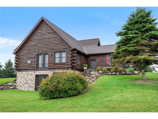 2419 230th Avenue, Saint Croix Falls, WI 54024