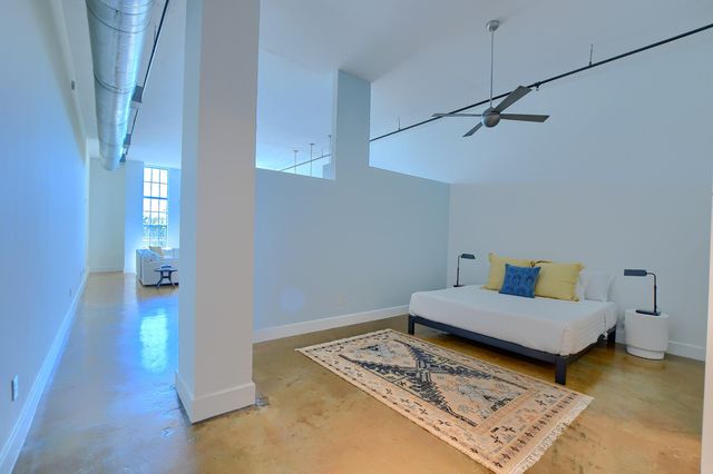 180 NE 4th Avenue 406, Delray Beach, FL 33483