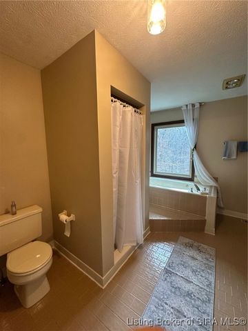 6775 Brookside Drive NE, Lanesville, IN 47136