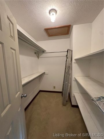 6775 Brookside Drive NE, Lanesville, IN 47136