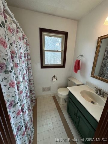 6775 Brookside Drive NE, Lanesville, IN 47136