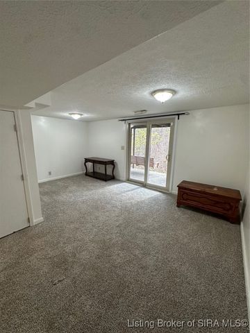 6775 Brookside Drive NE, Lanesville, IN 47136