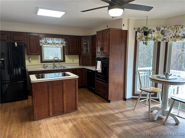 6775 Brookside Drive NE, Lanesville, IN 47136