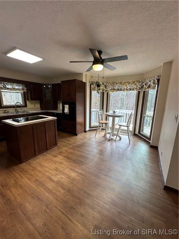 6775 Brookside Drive NE, Lanesville, IN 47136