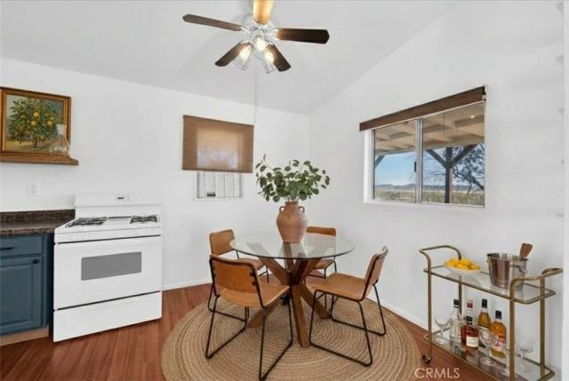 4914 Flamingo Avenue, Joshua Tree, CA 92252