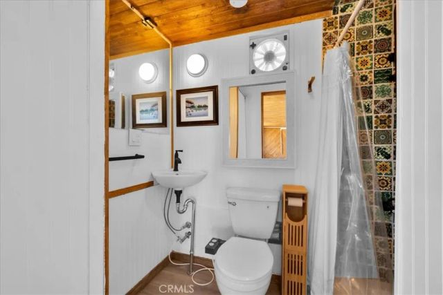 4914 Flamingo Avenue, Joshua Tree, CA 92252