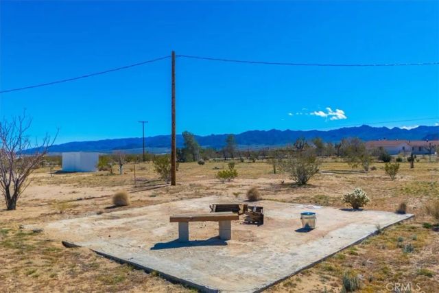 4914 Flamingo Avenue, Joshua Tree, CA 92252