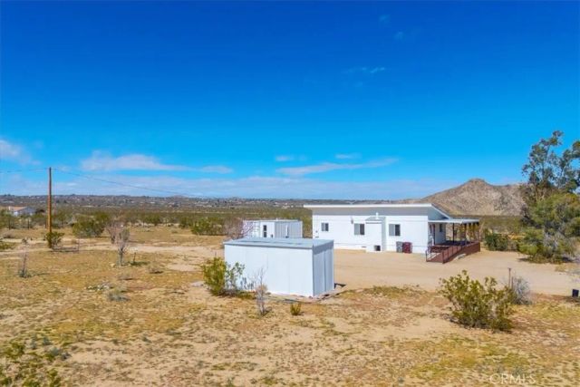4914 Flamingo Avenue, Joshua Tree, CA 92252