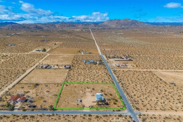 4914 Flamingo Avenue, Joshua Tree, CA 92252