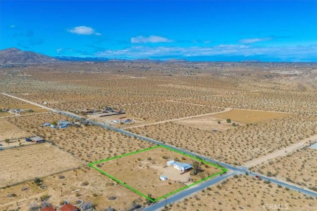 4914 Flamingo Avenue, Joshua Tree, CA 92252
