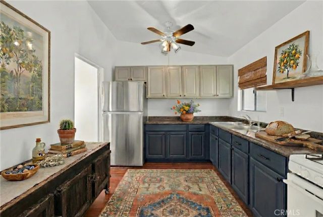 4914 Flamingo Avenue, Joshua Tree, CA 92252