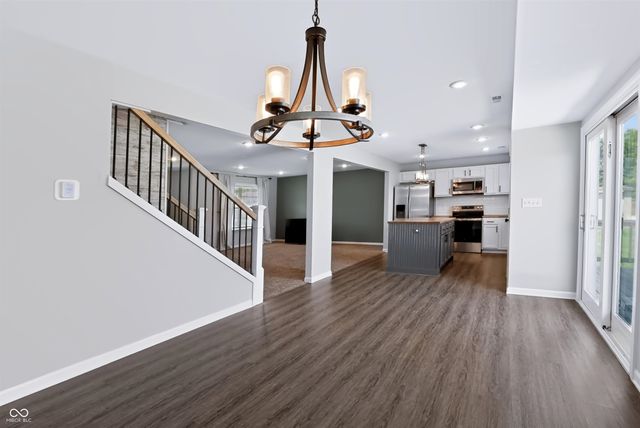 7863 Skywalker Court, Nineveh, IN 46164