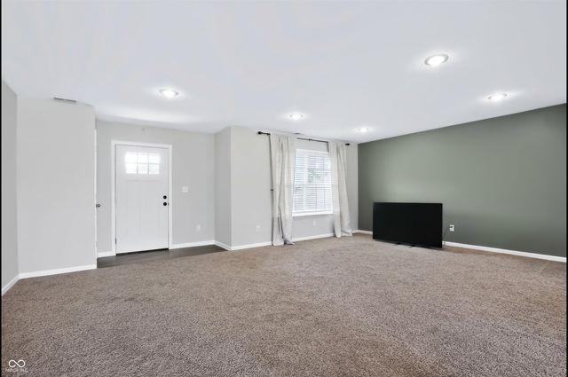7863 Skywalker Court, Nineveh, IN 46164