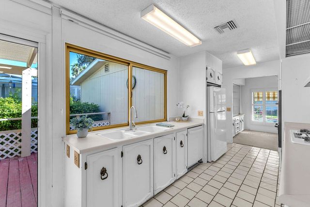 1002 Via Grande, Cathedral City, CA 92234