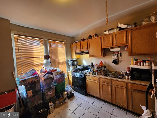 2225 E PRESTON ST, Baltimore, MD 21213