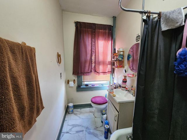 2225 E PRESTON ST, Baltimore, MD 21213