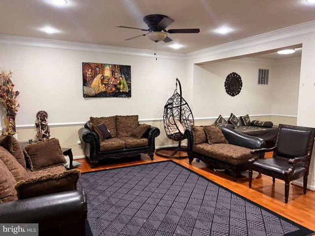 22587 WELBORNE MANOR SQ, Ashburn, VA 20148