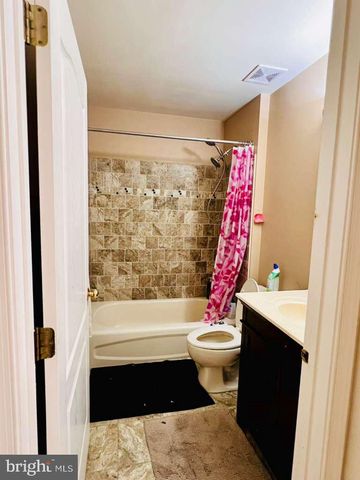 22587 WELBORNE MANOR SQ, Ashburn, VA 20148