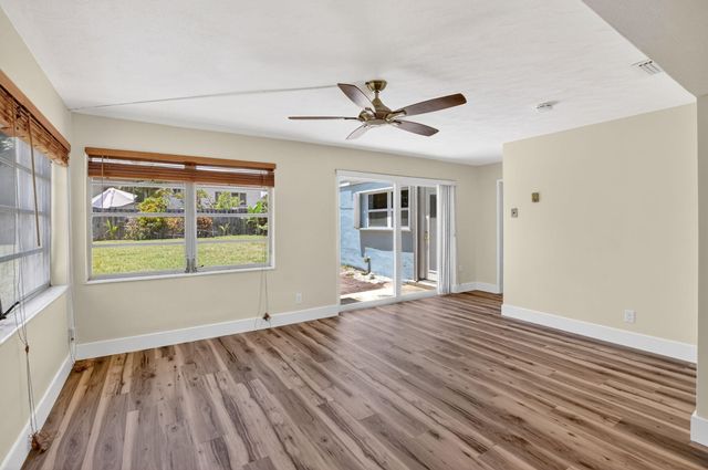 277 NW 3rd Court, Boca Raton, FL 33432