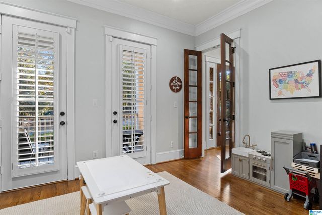 543 FOUNDERS PARK CIRCLE, Hoover, AL 35226