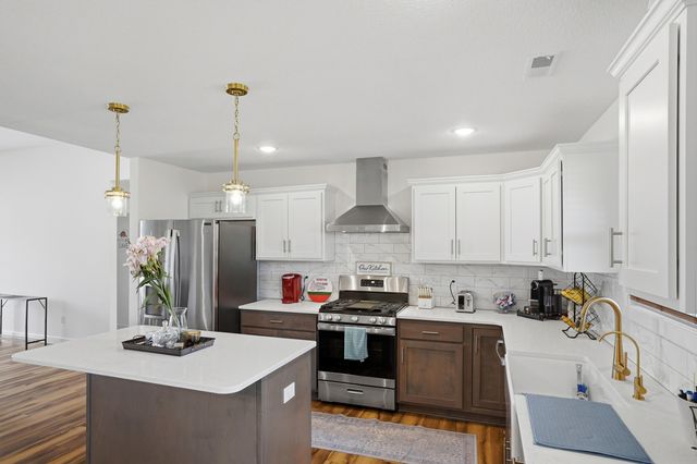 2209 BRENGMAN DR, Columbia, MO 65202