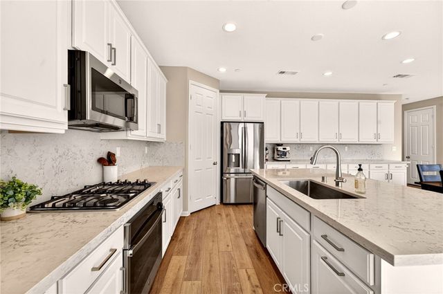 32071 Radiant Drive, Temecula, CA 92591