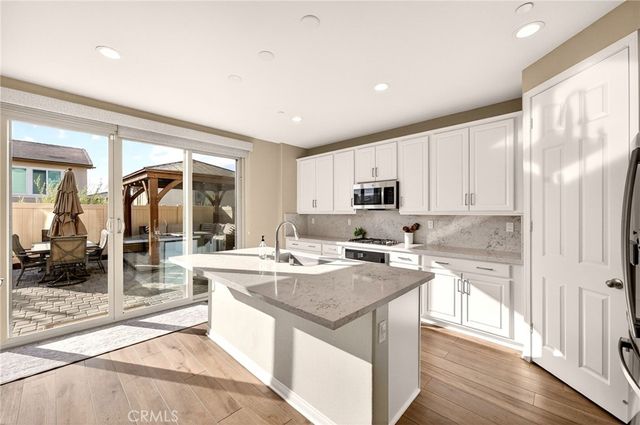 32071 Radiant Drive, Temecula, CA 92591