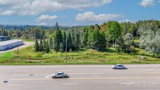 7683 Us2 Highway, Rapid River, MI 49878