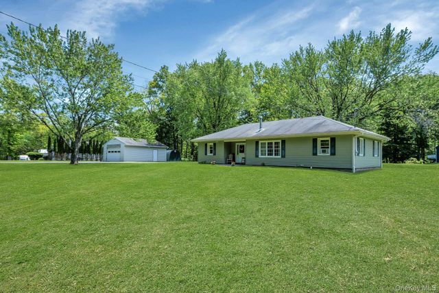 53 Bible Camp Road, Bloomingburg, NY 12721