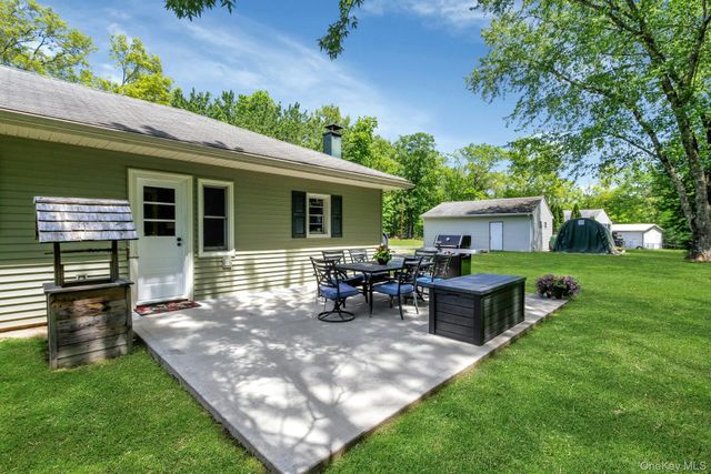 53 Bible Camp Road, Bloomingburg, NY 12721