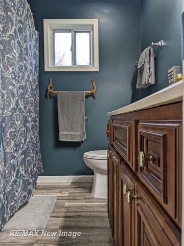 3130 E Moore Road, Saginaw, MI 48601