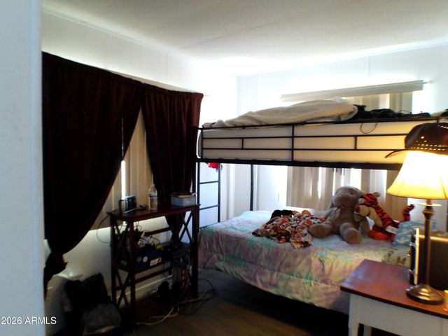 608 E QUEEN CREEK Court, Queen Valley, AZ 85118