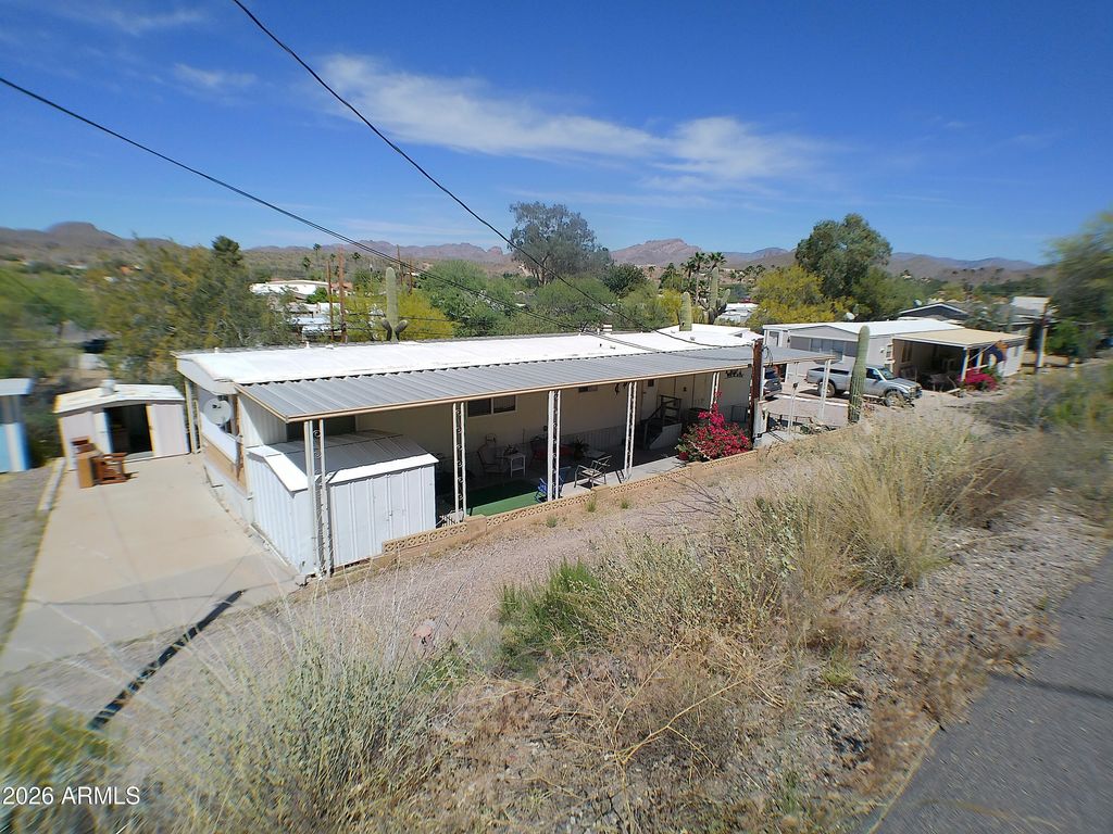 608 E QUEEN CREEK Court, Queen Valley, AZ 85118