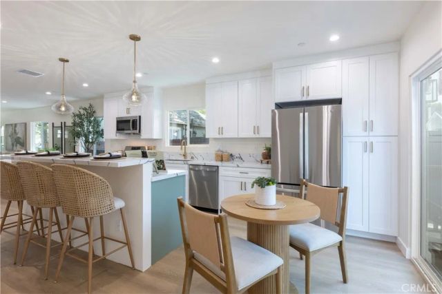 469 Highland, Pasadena, CA 91104
