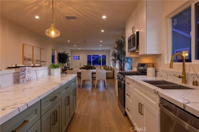 469 Highland, Pasadena, CA 91104